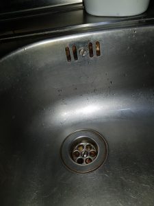 kitchen sink clogged