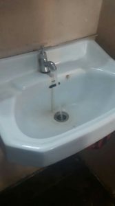 replace a washing basin in middelburg