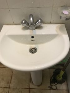 washing basin installation in heerlen