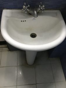 washing basin installation in helmond