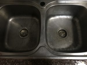 we help you to unclog your kitchen sink