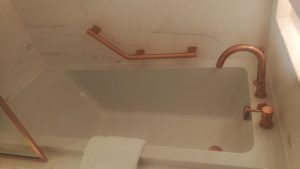 what to do when your bathtub drain is clogged