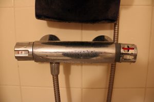 shower tap does not get warm